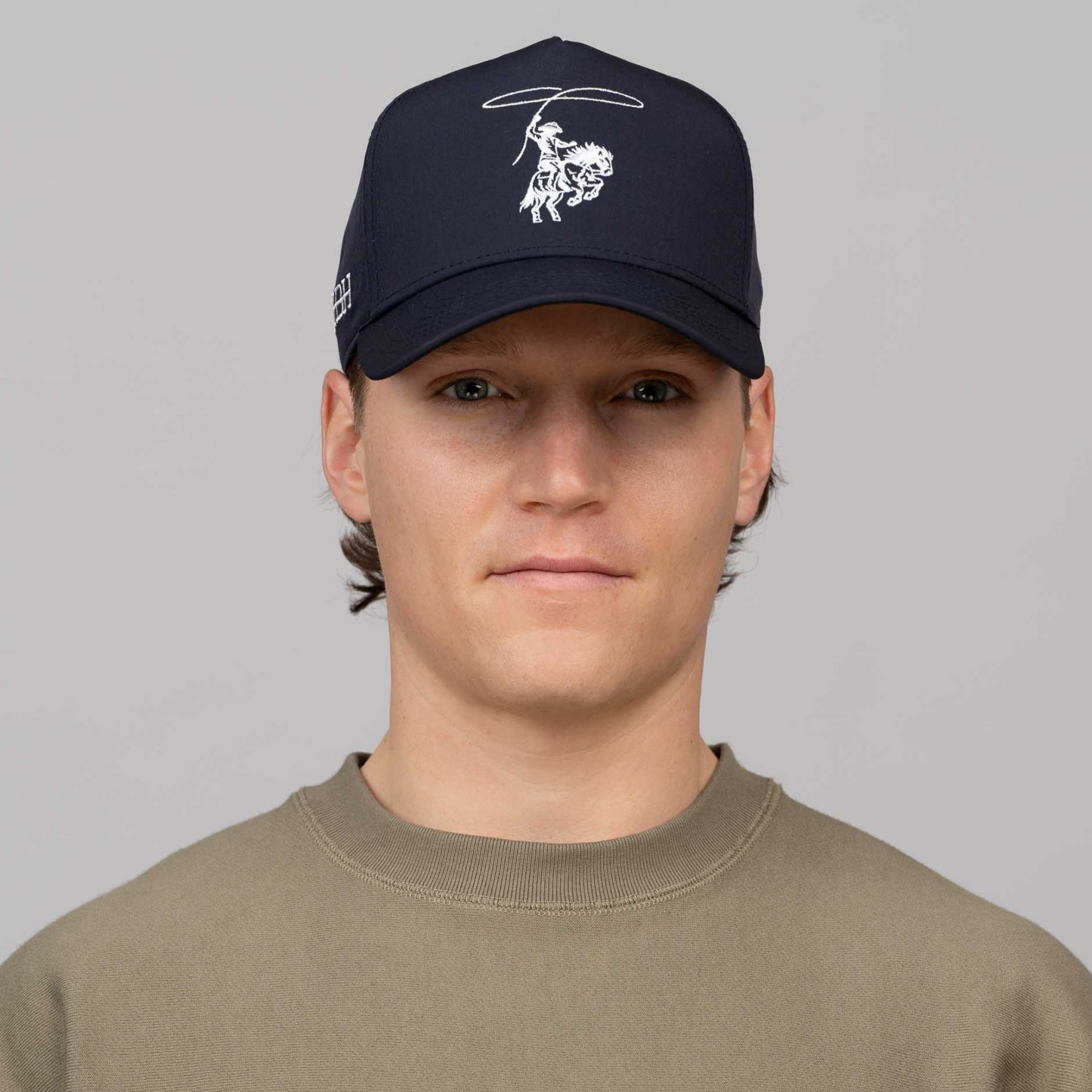 Performance Snapback // Navy