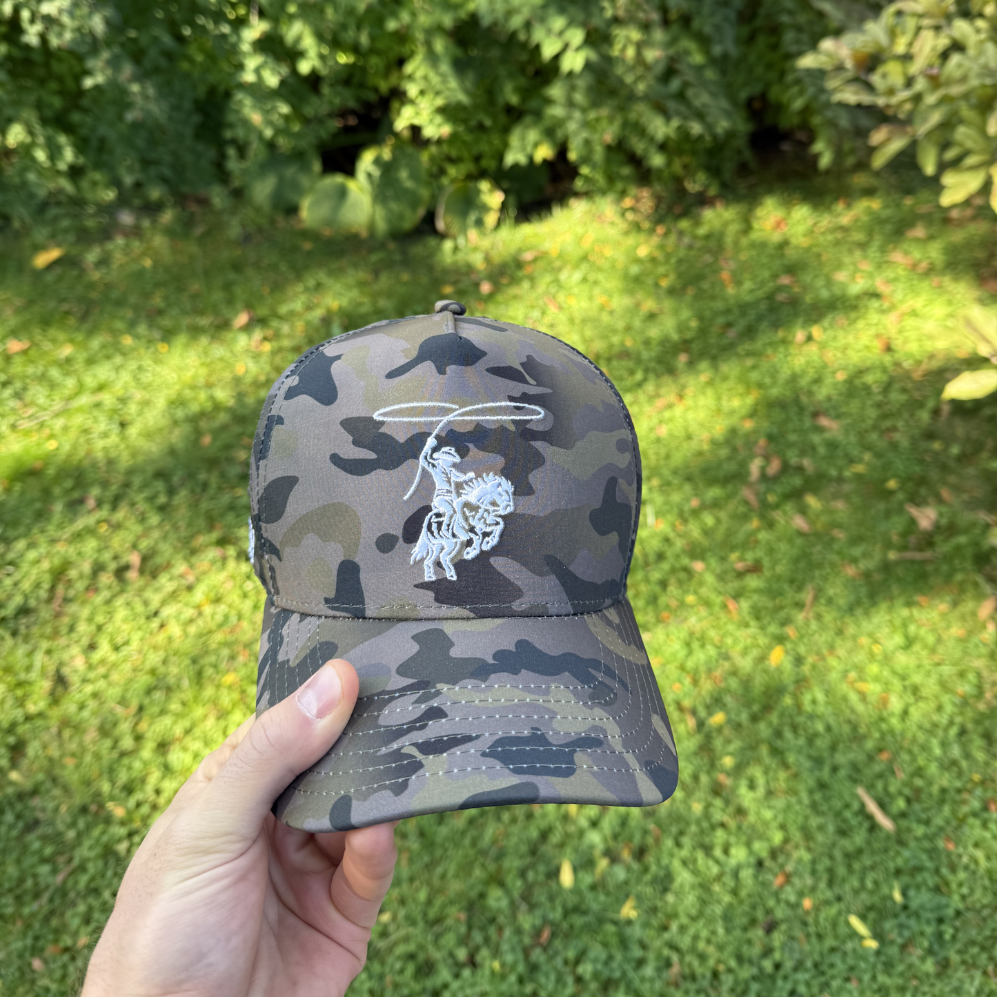 Performance Snapback // Camo
